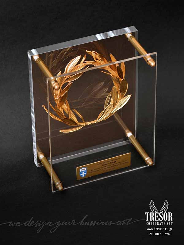 Tresor Corporate Art Εθιμοτυπικά δώρα Αναμνηστικό δώρο με χάραξη και εκτύπωση Φωτογραφία σε πλεξιγκλάς Λογότυπο σε plexiglass Ονομαστικά δώρα Πρωτότυπα βραβεία